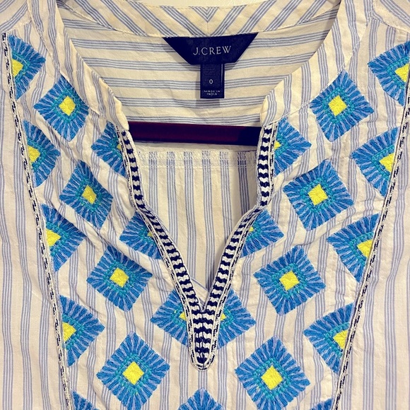 J Crew embroidered sleeveless blouse - Picture 2 of 4
